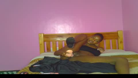 Snapshot of c_trish chatting on November 8, 7:01 pm C--trish online show from November 8, 7:01 pm