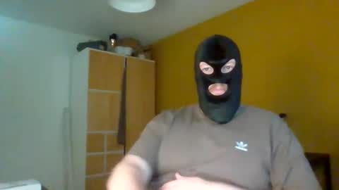 cagegag31 online show from April 1, 1:41 pm