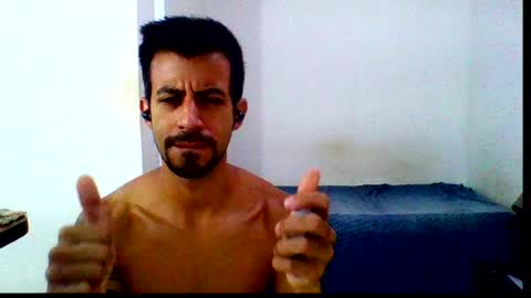 caiox69 online show from April 22, 5:36 pm