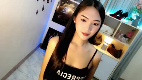 caitlin online show from February 8, 7:17 pm