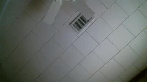 Snapshot of cajungrey75 chatting on January 16, 4:39 pm cajungrey online show from January 16, 4:39 pm