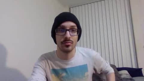 Snapshot of cal_xxx chatting on March 16, 5:02 am Cal XXX online show from March 16, 5:02 am