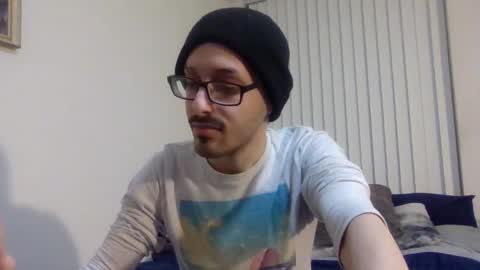 Snapshot of cal_xxx chatting on March 16, 5:44 am Cal XXX online show from March 16, 5:44 am