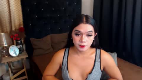 Snapshot of calehaderson chatting on February 21, 9:02 am calehaderson online show from February 21, 9:02 am