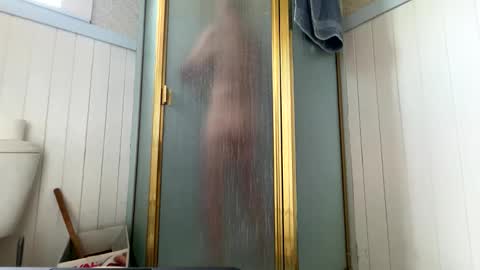 Snapshot of cali1962 chatting on September 20, 7:48 pm Cal online show from September 20, 7:48 pm