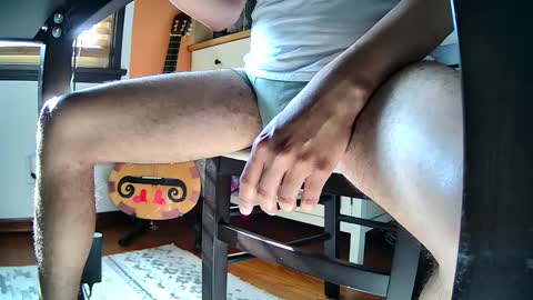 Snapshot of californiaclouds chatting on February 3, 10:11 pm californiaclouds online show from February 3, 10:11 pm