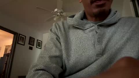 Snapshot of californialife805 chatting on April 21, 5:50 pm Follow me on IG - Slick2b805 online show from April 21, 5:50 pm