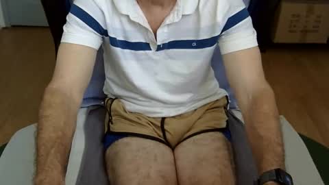 Snapshot of califun4u chatting on April 15, 7:43 pm califun4u online show from April 15, 7:43 pm