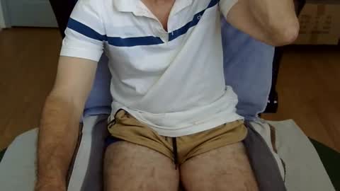 Snapshot of califun4u chatting on April 15, 7:58 pm califun4u online show from April 15, 7:58 pm