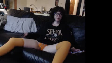 Snapshot of calistachaos1 chatting on November 1, 11:40 pm Calista Chaos online show from November 1, 11:40 pm