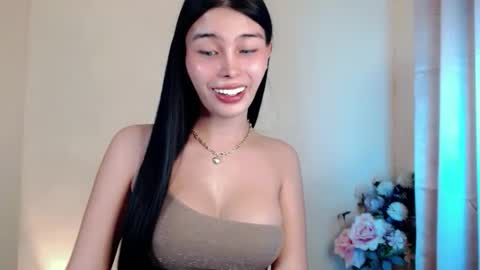 Snapshot of call_me__anna chatting on November 12, 10:41 pm Anna online show from November 12, 10:41 pm