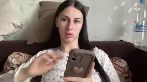 Snapshot of call_me_dad_ chatting on December 5, 9:29 am Anna online show from December 5, 9:29 am