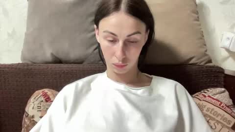 Anna online show from April 19, 7:38 pm