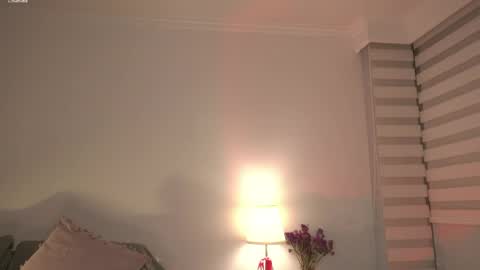   online show from April 22, 12:35 am