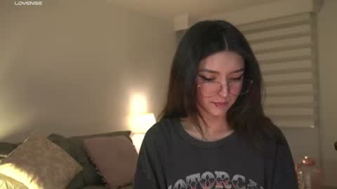   online show from June 30, 3:18 am