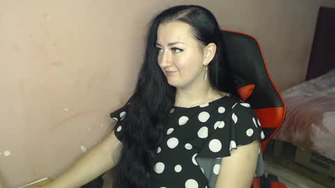 Snapshot of call_me_shaya chatting on December 3, 2:05 pm Shaya online show from December 3, 2:05 pm