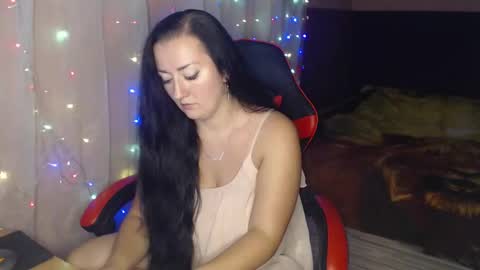 Snapshot of call_me_shaya chatting on October 28, 4:31 pm Shaya online show from October 28, 4:31 pm