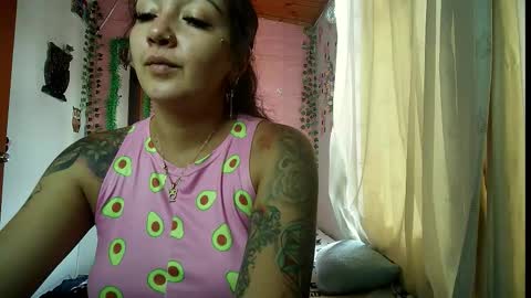 paula online show from February 22, 8:29 pm