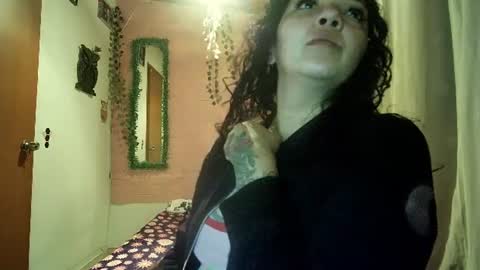 Snapshot of callme_lolas chatting on July 11, 11:39 pm paula online show from July 11, 11:39 pm