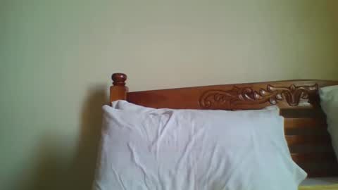 callmenasti online show from March 4, 6:30 am