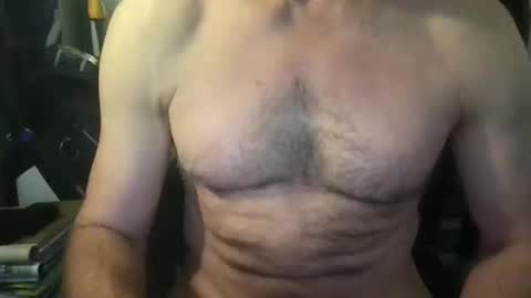 Snapshot of callum5555 chatting on December 27, 9:50 am callum5555 online show from December 27, 9:50 am