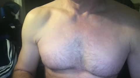 Snapshot of callum5555 chatting on February 3, 11:05 pm callum5555 online show from February 3, 11:05 pm