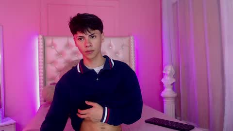 CALLUM online show from March 8, 8:03 pm