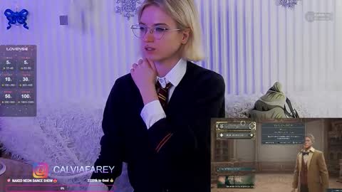 Snapshot of calvia_farey chatting on November 28, 7:44 am calvia_farey online show from November 28, 7:44 am