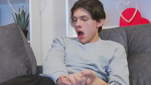 Calvin online show from February 14, 12:51 am