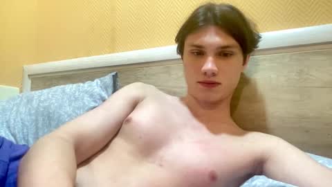 Calvin online show from October 28, 8:44 pm