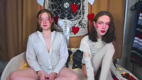 Snapshot of calvin_kevin_grem chatting on February 14, 2:12 pm Calvin Kevin Grem online show from February 14, 2:12 pm