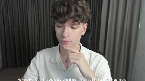 Hey I am Calvin  online show from December 3, 2:15 pm