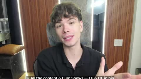 Hey I am Calvin  online show from April 7, 5:13 pm