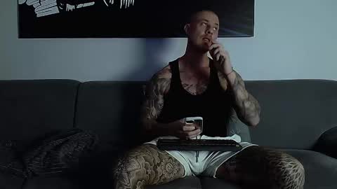 Calvin  online show from October 24, 10:28 pm