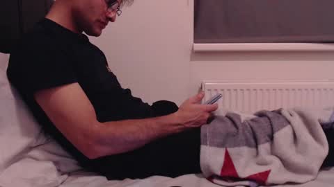 Snapshot of calvinjohnlad chatting on December 9, 6:35 pm Calvinjohnlad online show from December 9, 6:35 pm