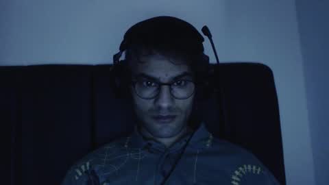 Snapshot of calvinjohnlad chatting on December 11, 12:55 pm Calvinjohnlad online show from December 11, 12:55 pm