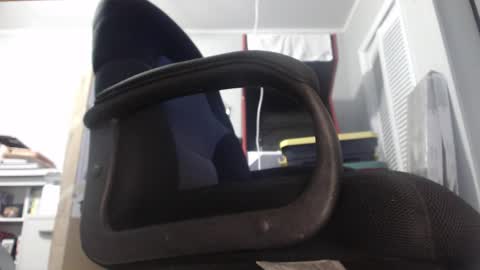 Snapshot of calvinstem chatting on December 15, 3:00 am calvinstem online show from December 15, 3:00 am