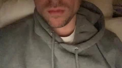 Snapshot of calvinzz chatting on January 2, 8:02 pm calvinzz online show from January 2, 8:02 pm