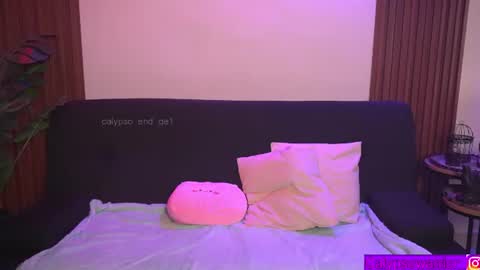 Calypso and Kayla online show from June 18, 5:17 pm