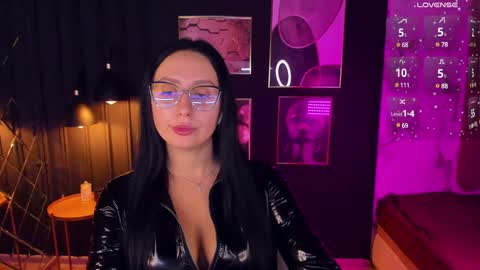 Christy online show from December 4, 2:42 am