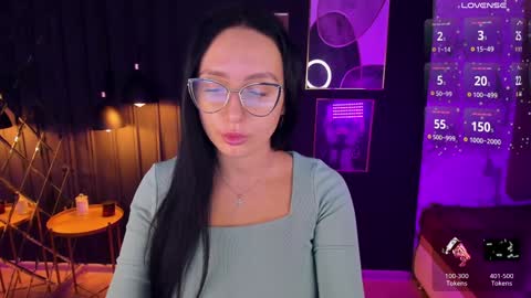 Christy online show from December 9, 7:50 pm