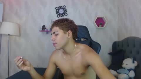 cam_sexyboy online show from September 21, 1:07 am