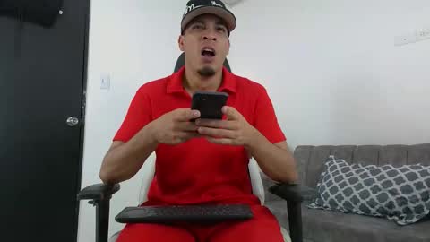 cam_xman online show from March 13, 12:45 pm