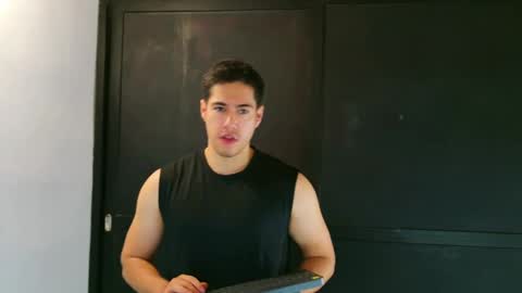 camara110 online show from January 17, 2:29 am