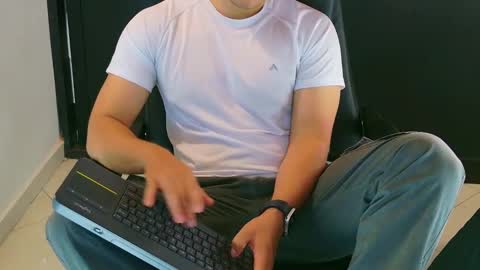 camara110 online show from January 28, 12:26 am