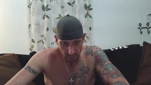 Chillaxin lets talk  online show from January 23, 9:08 am