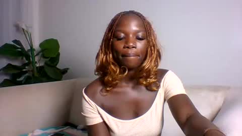 Snapshot of camclit chatting on June 14, 4:31 pm Princess online show from June 14, 4:31 pm