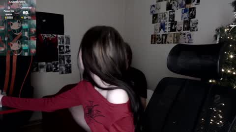 Snapshot of camcoupgang chatting on January 8, 1:32 am Rayon Gosuslug and Kirieshka Gosuslug online show from January 8, 1:32 am