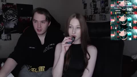 Snapshot of camcoupgang chatting on October 3, 12:18 am Rayon Gosuslug and Kirieshka Gosuslug online show from October 3, 12:18 am