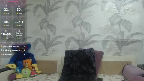 CamDiva1 online show from April 22, 1:41 am